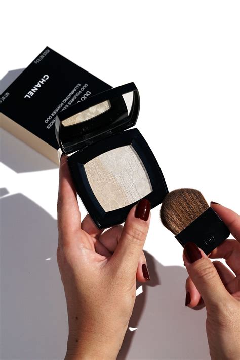 chanel illuminating powder 2019